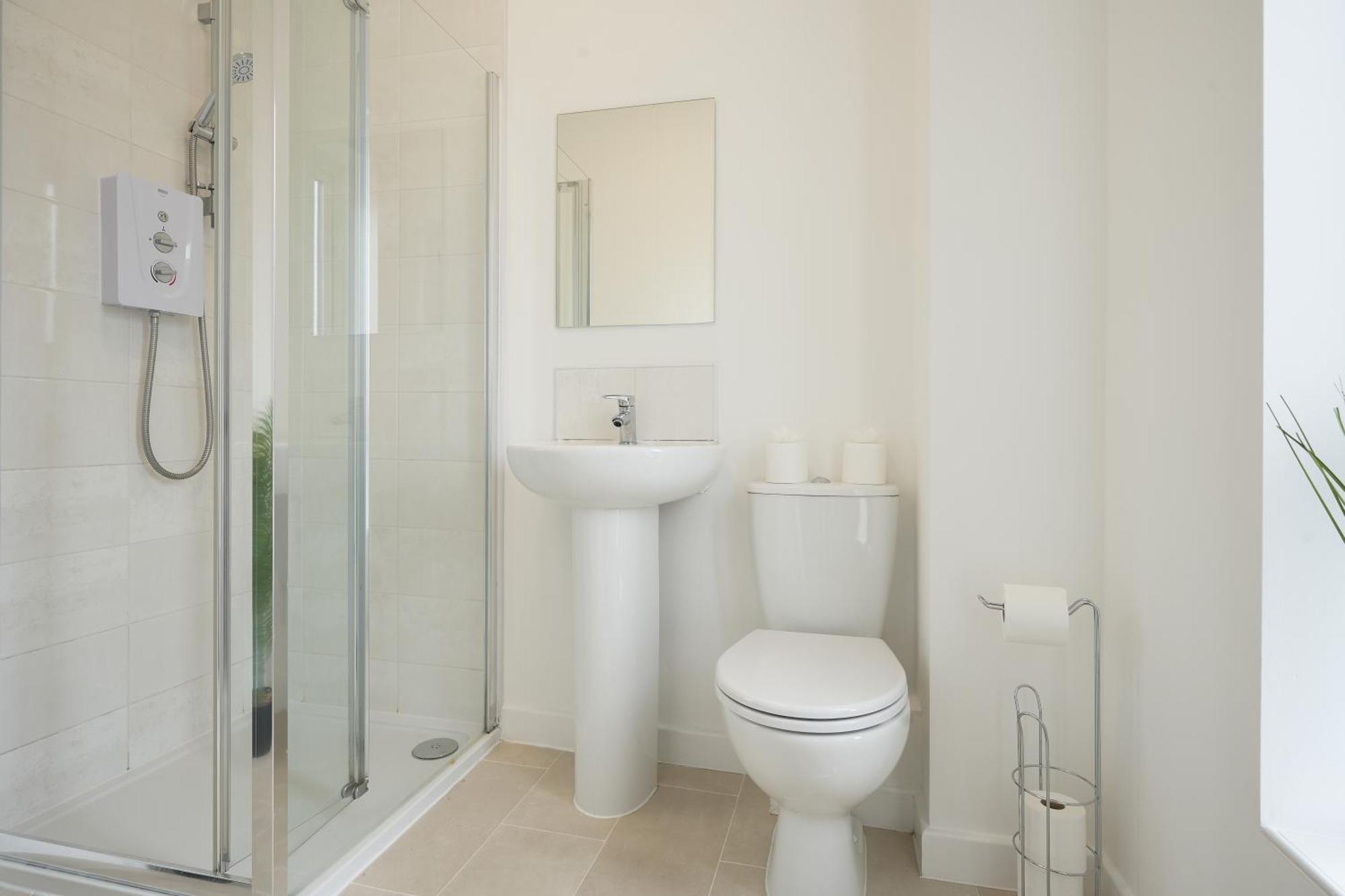 Mersey Way, Spacious 3 Bed Home, Close To Sheffield City Centre & Free Driveway Parking - Perfect For Workers, Groups & Families - Hosted By Stay Host Save Ngoại thất bức ảnh
