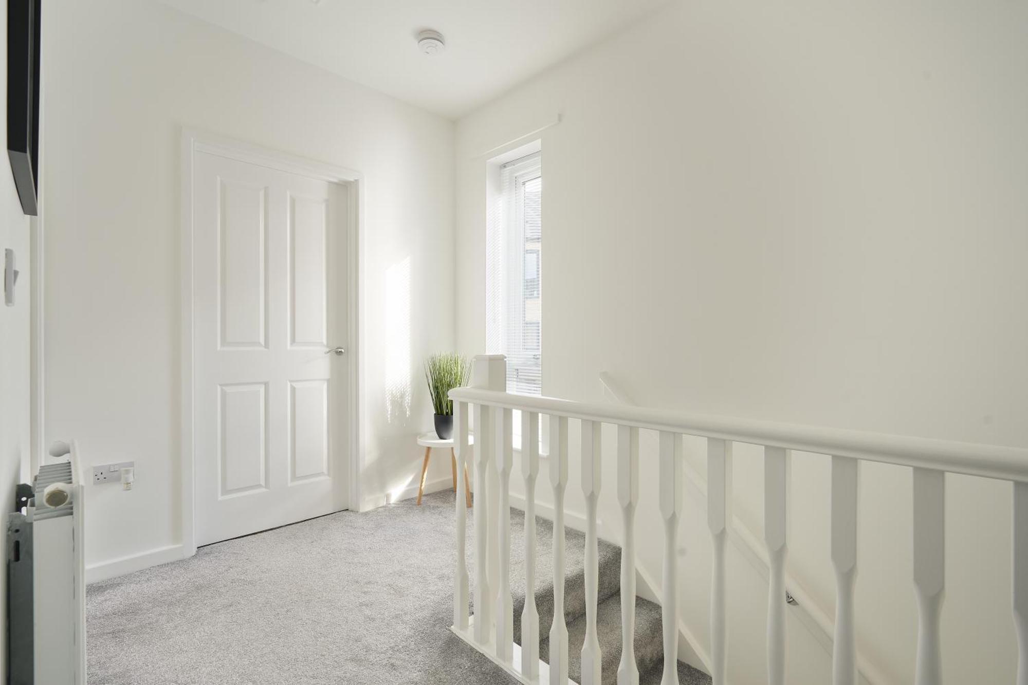 Mersey Way, Spacious 3 Bed Home, Close To Sheffield City Centre & Free Driveway Parking - Perfect For Workers, Groups & Families - Hosted By Stay Host Save Ngoại thất bức ảnh