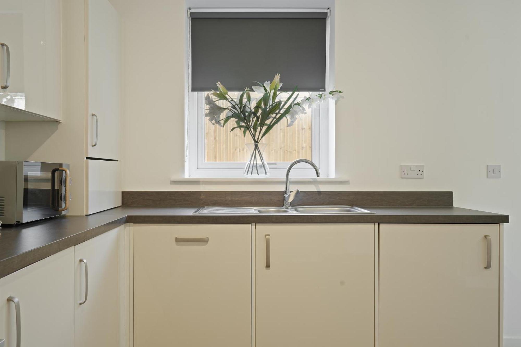 Mersey Way, Spacious 3 Bed Home, Close To Sheffield City Centre & Free Driveway Parking - Perfect For Workers, Groups & Families - Hosted By Stay Host Save Ngoại thất bức ảnh