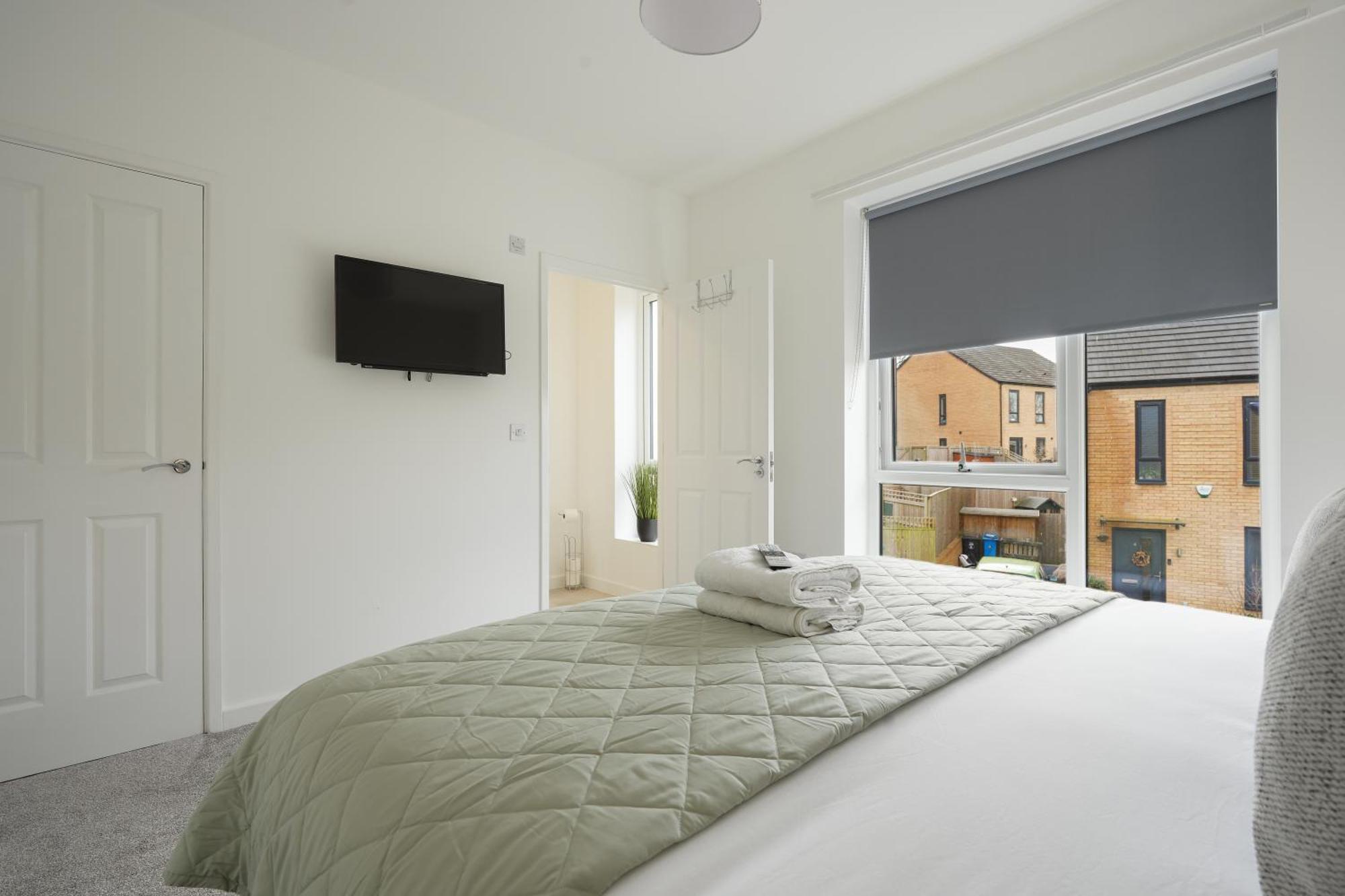 Mersey Way, Spacious 3 Bed Home, Close To Sheffield City Centre & Free Driveway Parking - Perfect For Workers, Groups & Families - Hosted By Stay Host Save Ngoại thất bức ảnh